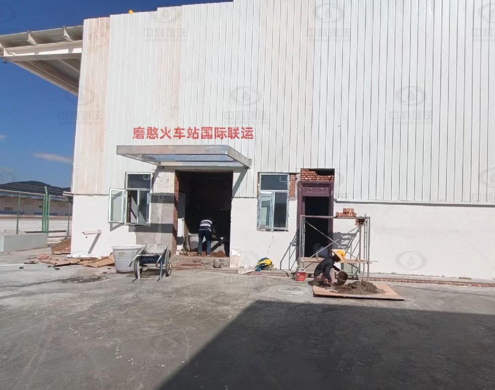 云南省西雙版納傣族自治州某火車(chē)站中科瑞沃實(shí)驗(yàn)室污水處理設(shè)備安裝調(diào)試完成